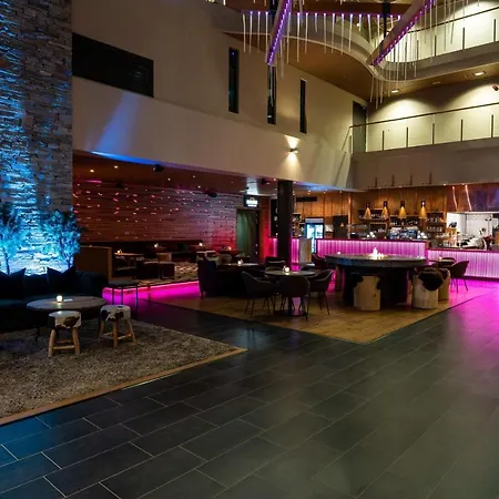 Radisson Blu Resort, Resort